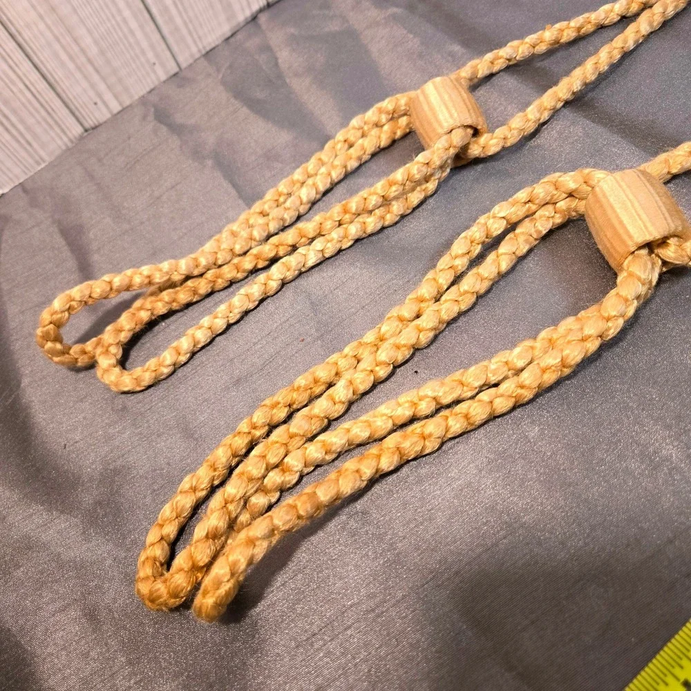 Set of 2 Vtg  Beige Braided Cord Curtain Tiebacks with Tassels‎ and Wooden Beads